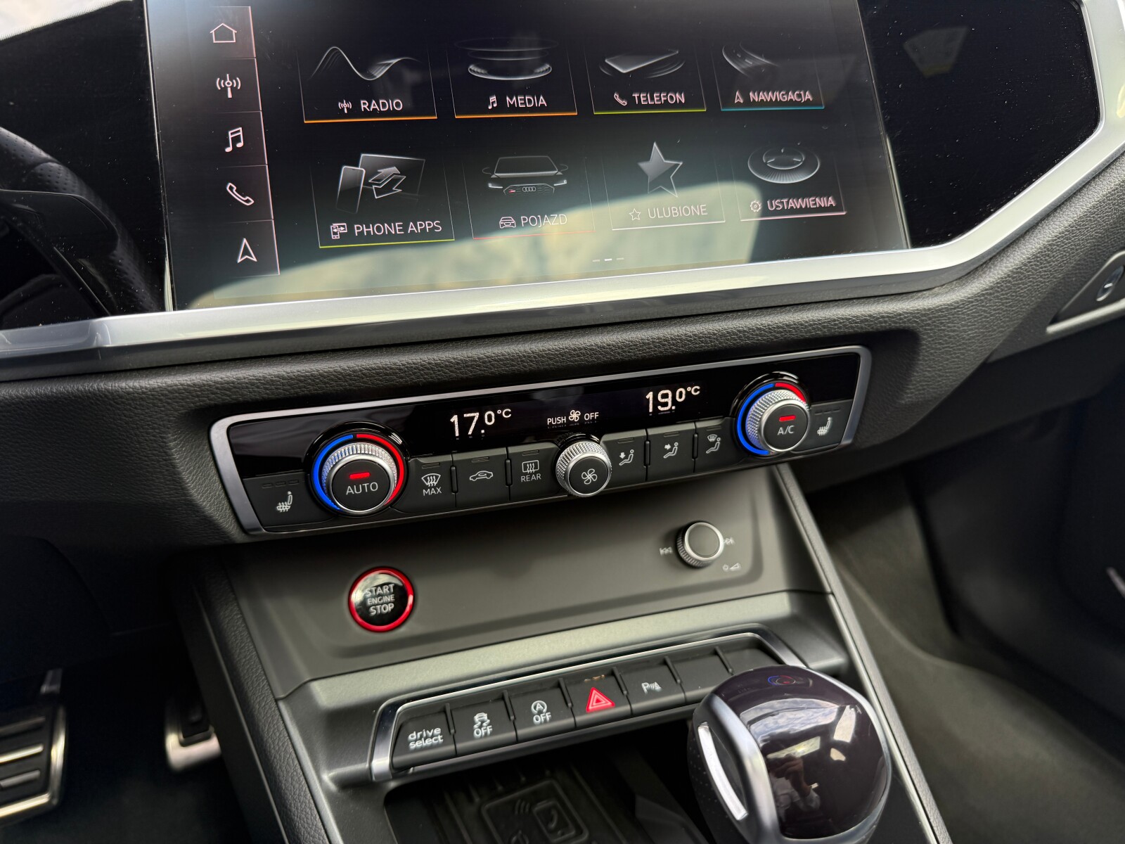 Audi RS Q3 Sportback - zdjęcie 29