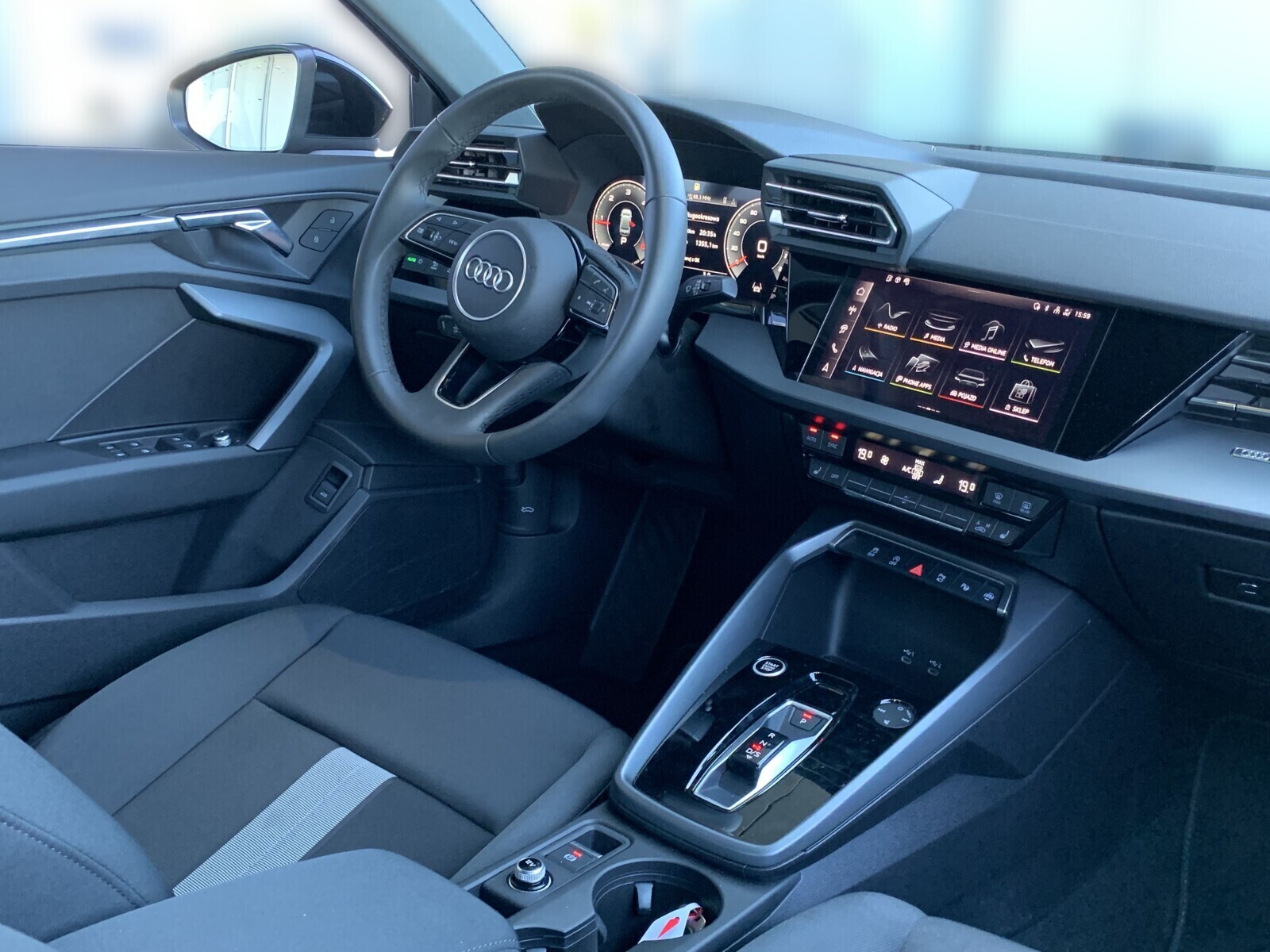 Audi A3 Limousine - zdjęcie 13