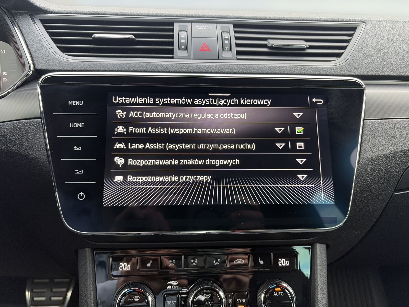Škoda Superb - zdjęcie 36