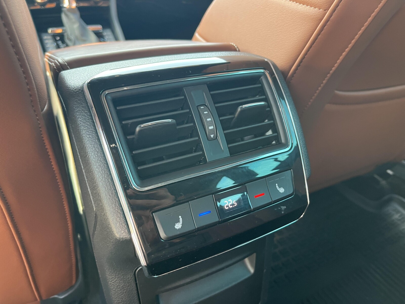 Škoda Superb - zdjęcie 15