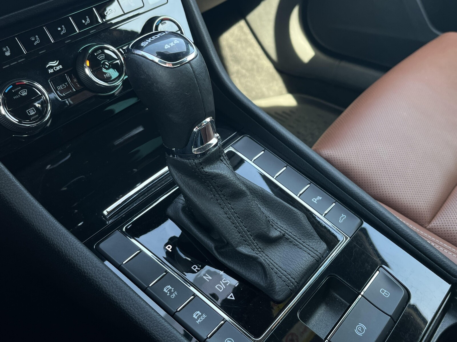 Škoda Superb - zdjęcie 31
