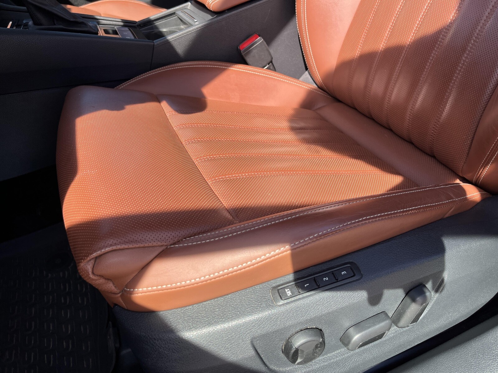 Škoda Superb - zdjęcie 13
