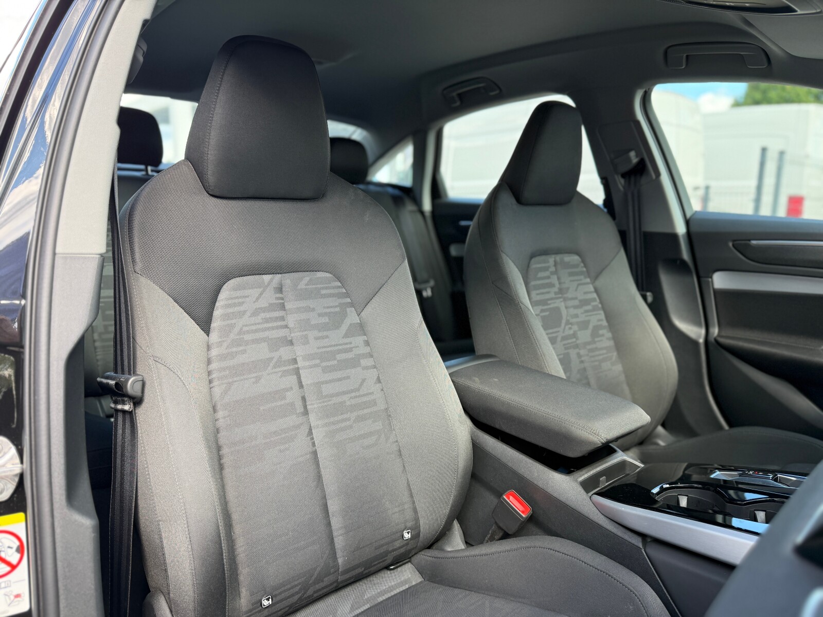 Audi A6 Limousine - zdjęcie 18