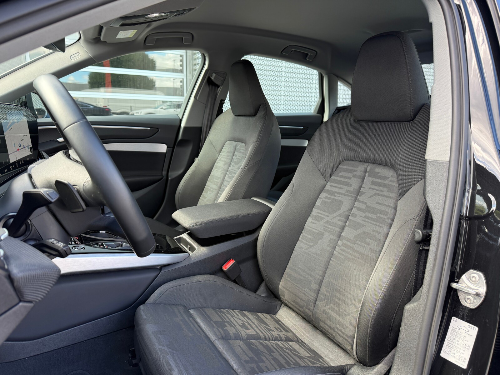 Audi A6 Limousine - zdjęcie 17