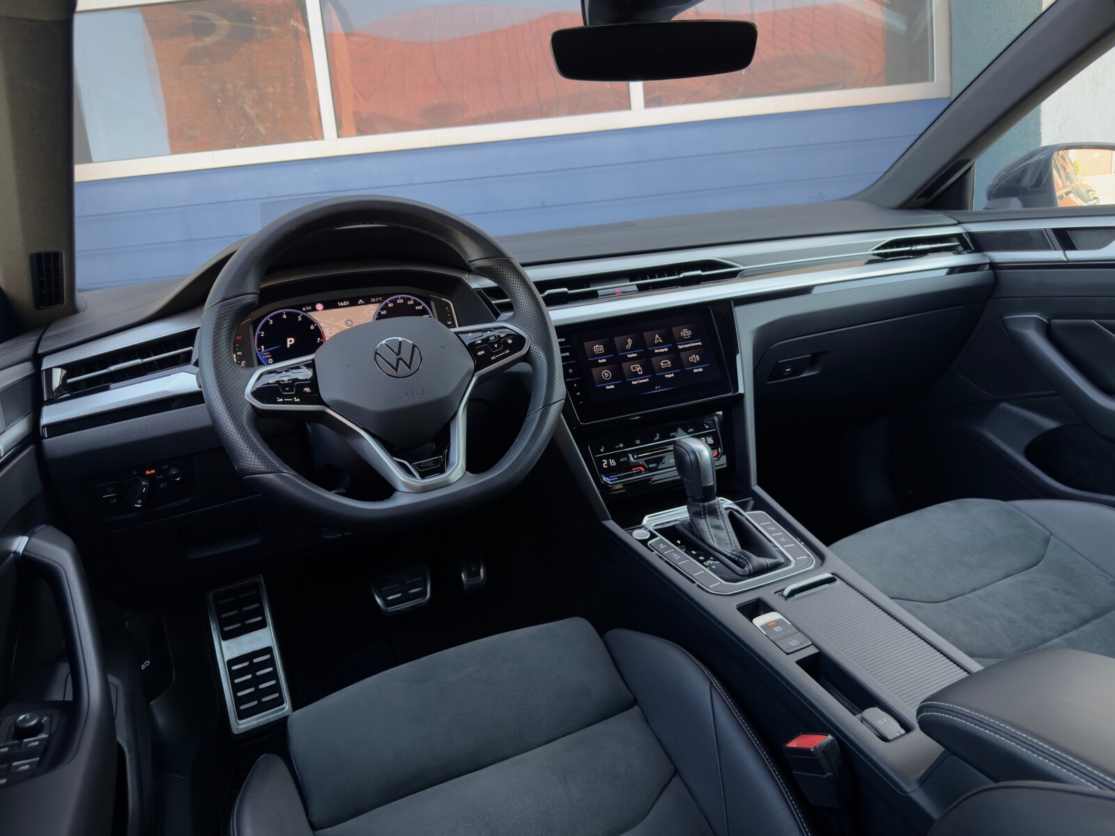 Volkswagen Arteon - zdjęcie 14