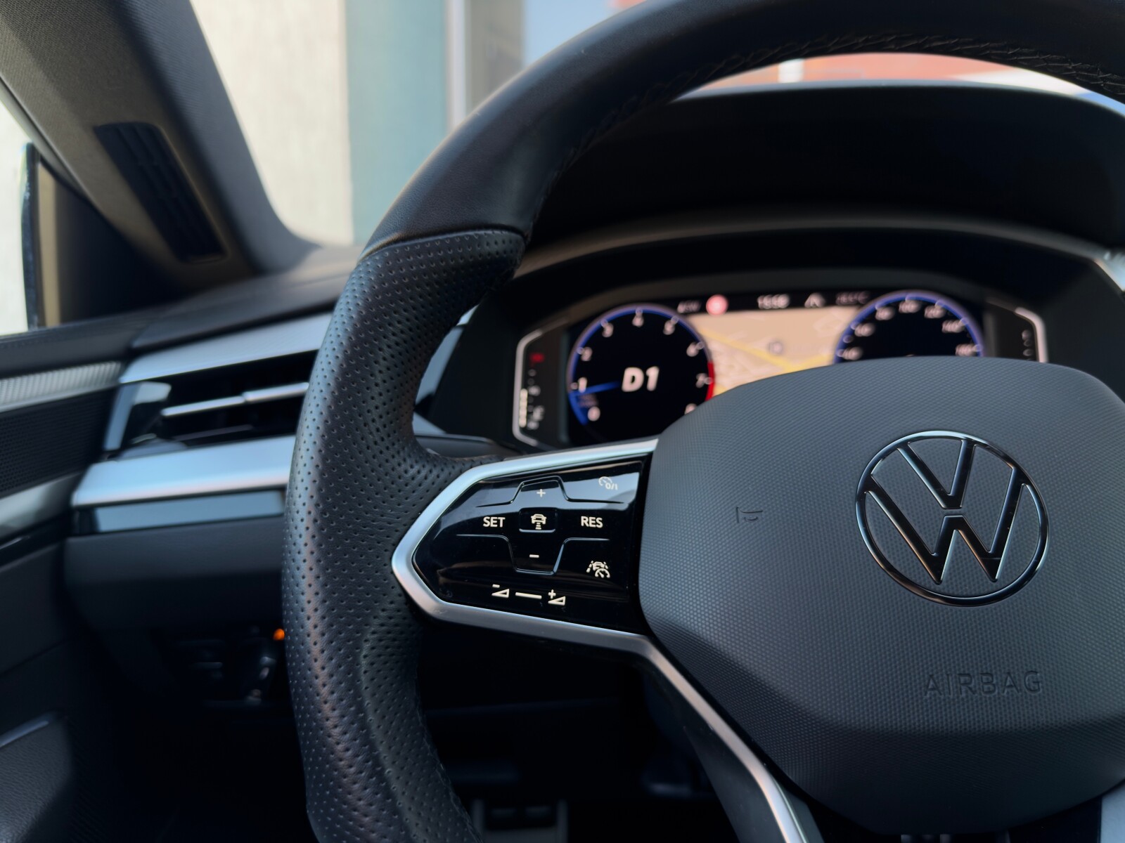 Volkswagen Arteon - zdjęcie 21