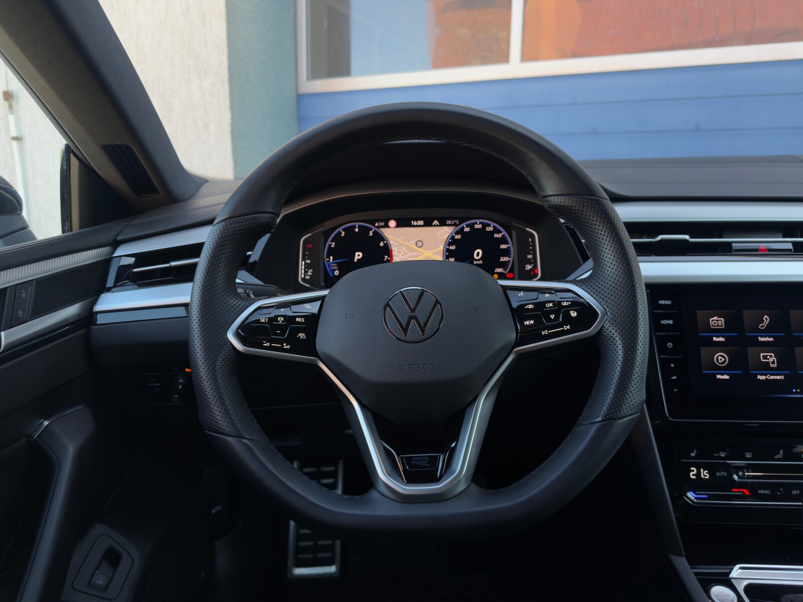 Volkswagen Arteon - zdjęcie 23