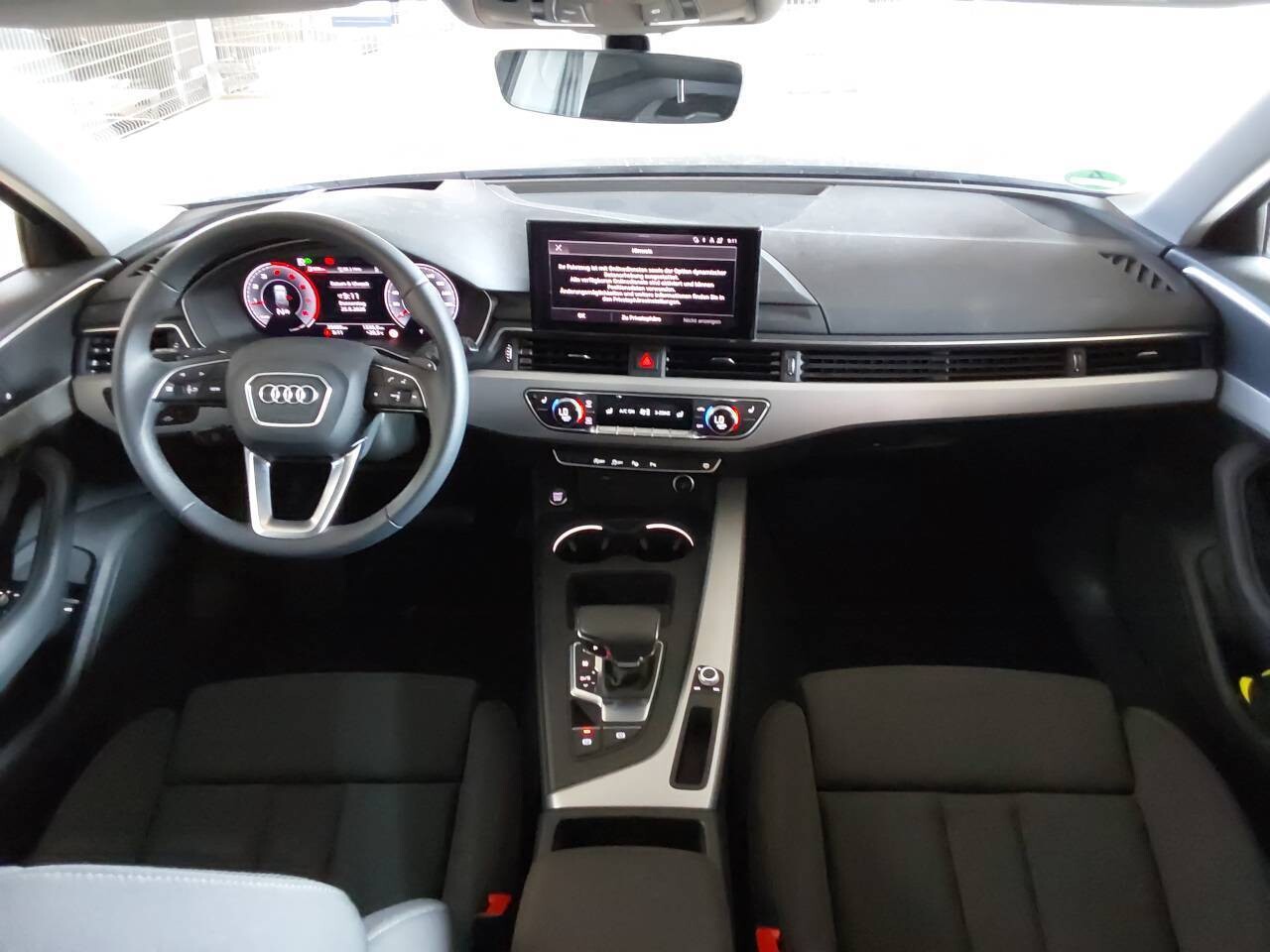 Audi A4 Avant - zdjęcie 4
