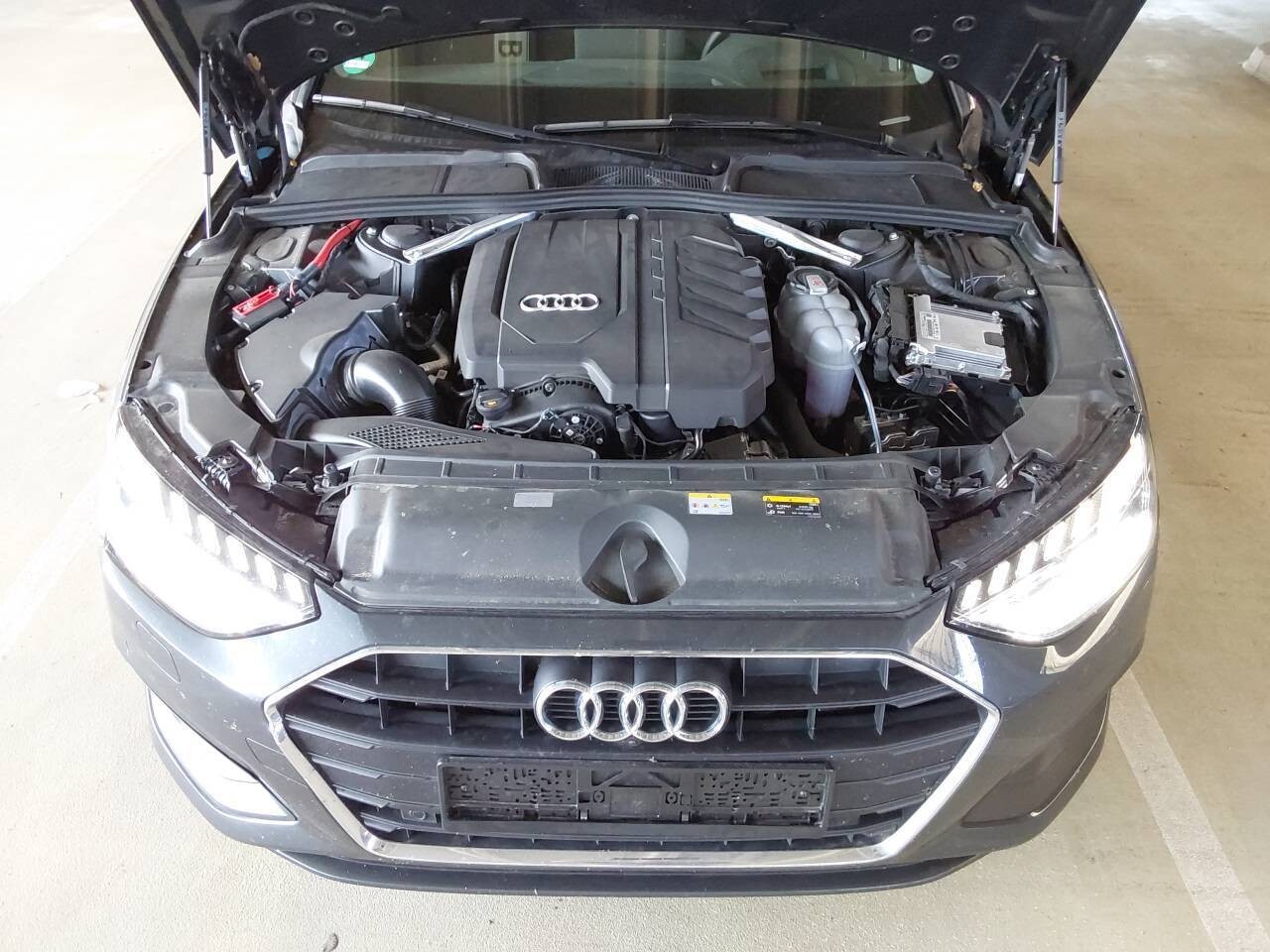 Audi A4 Avant - zdjęcie 9