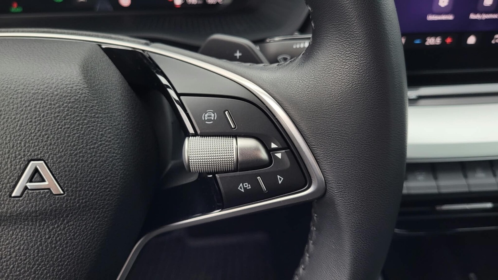 Škoda Octavia Combi - zdjęcie 21