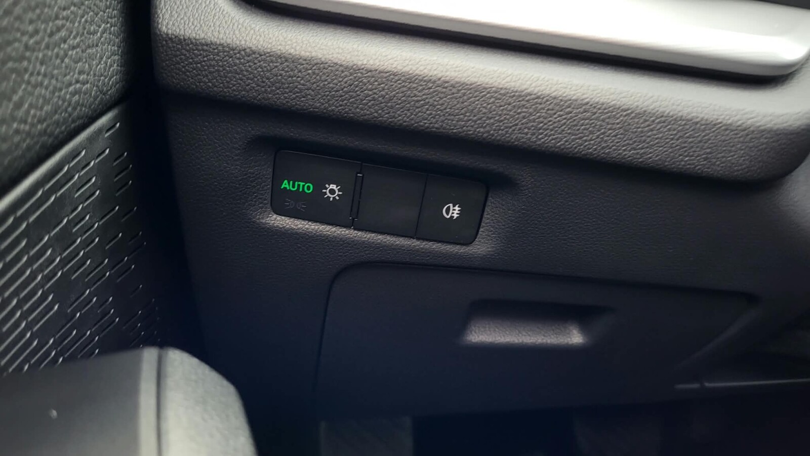 Škoda Octavia Combi - zdjęcie 17