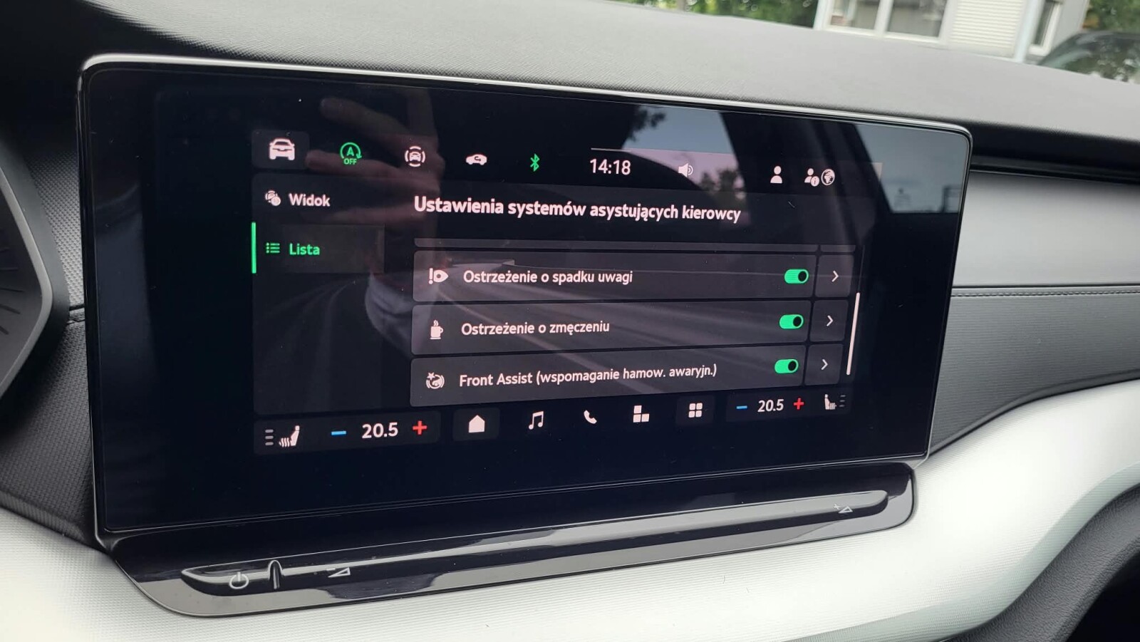 Škoda Octavia Combi - zdjęcie 29