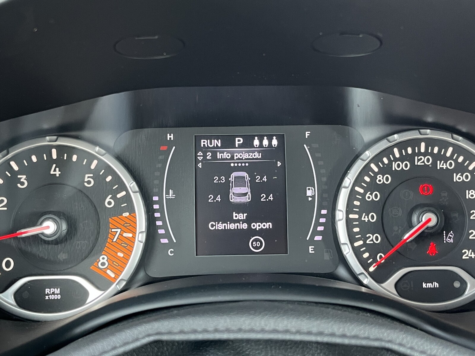 Jeep Renegade - zdjęcie 29