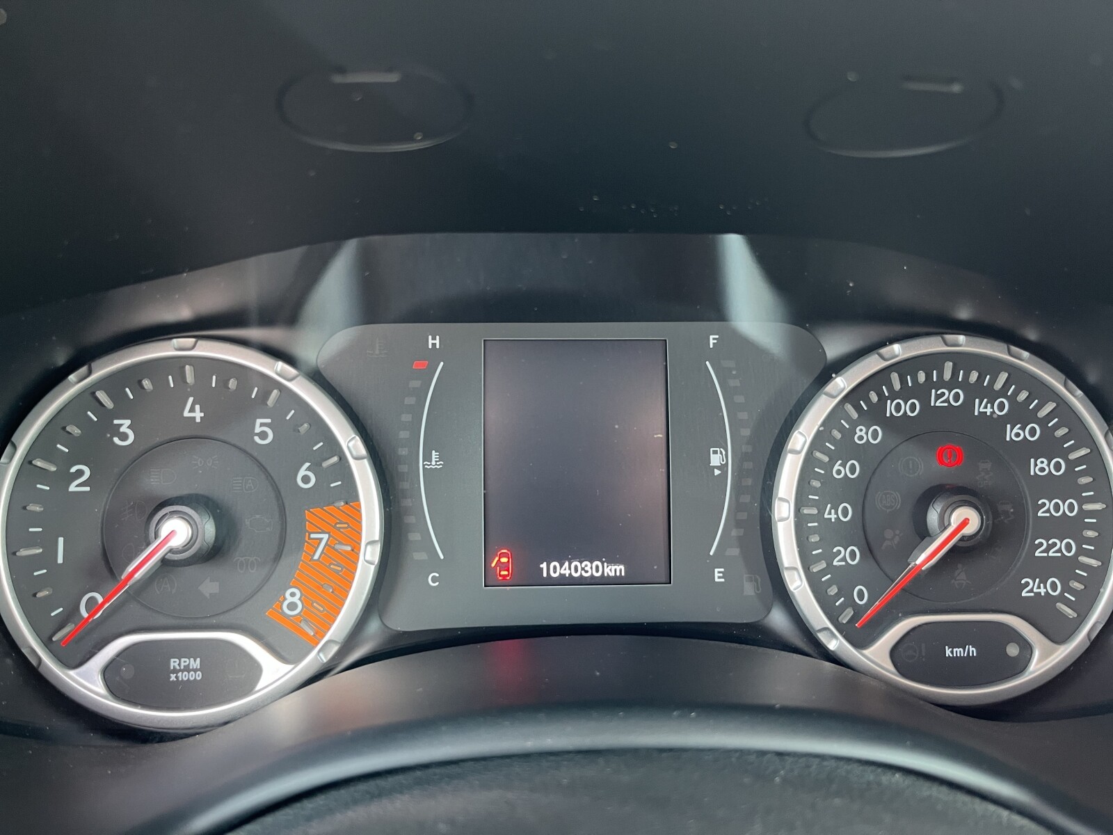 Jeep Renegade - zdjęcie 23