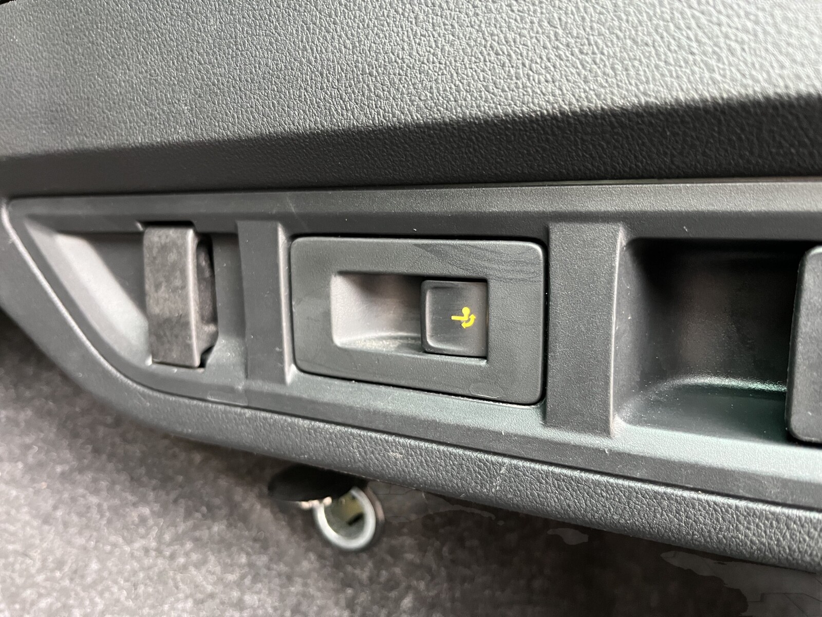 Škoda Octavia Combi - zdjęcie 18
