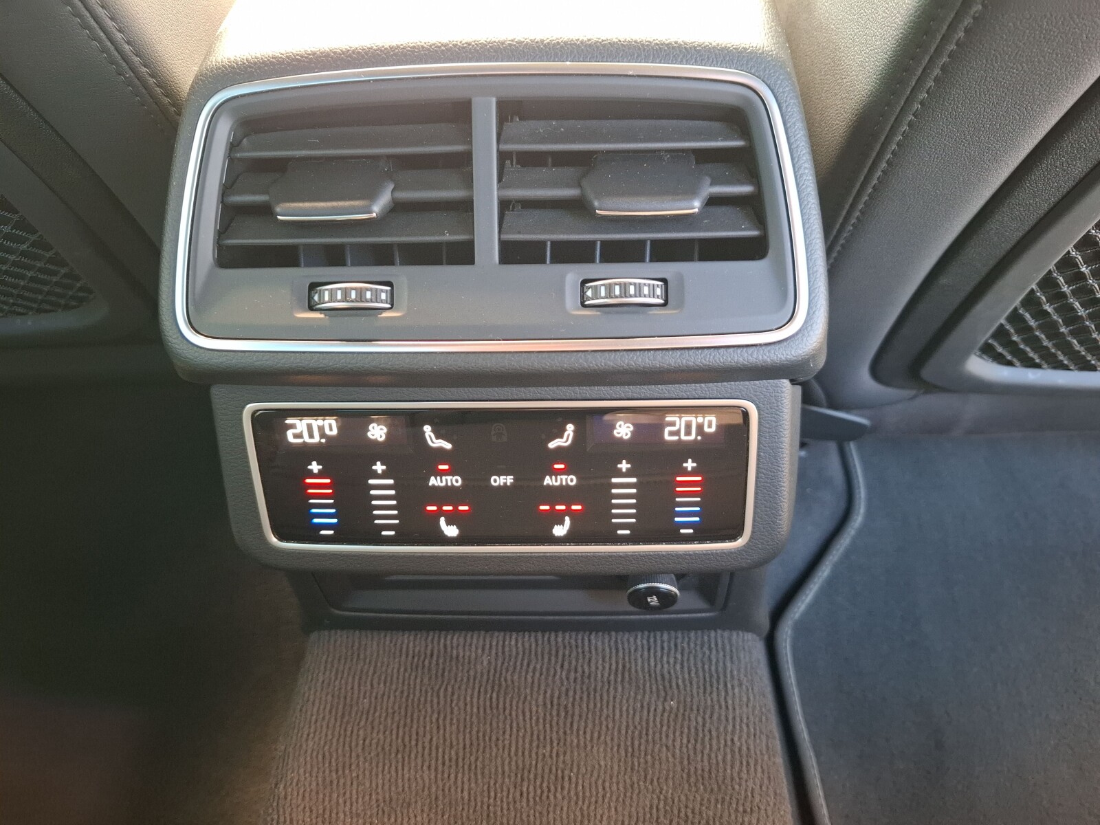 Audi A6 Limousine - zdjęcie 22