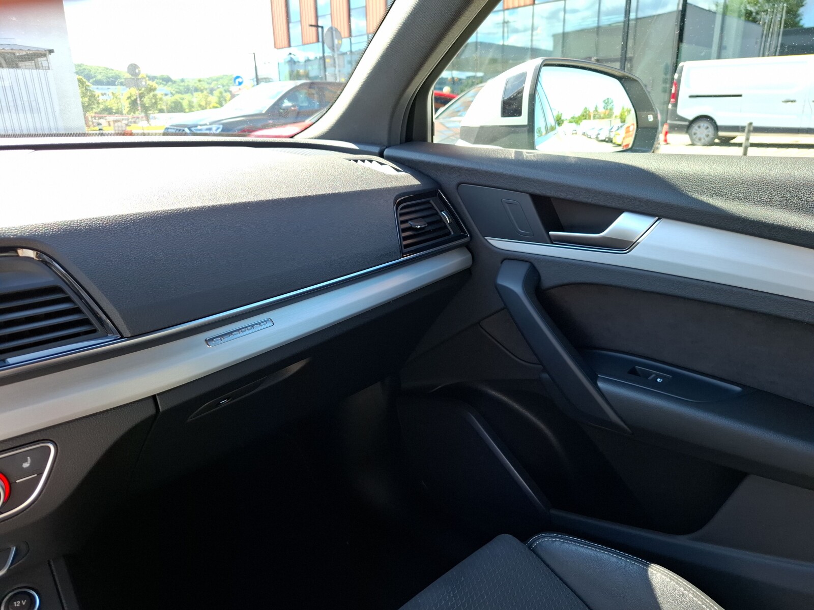 Audi Q5 Sportback - zdjęcie 29