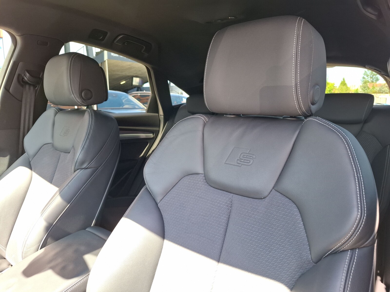 Audi Q5 Sportback - zdjęcie 26