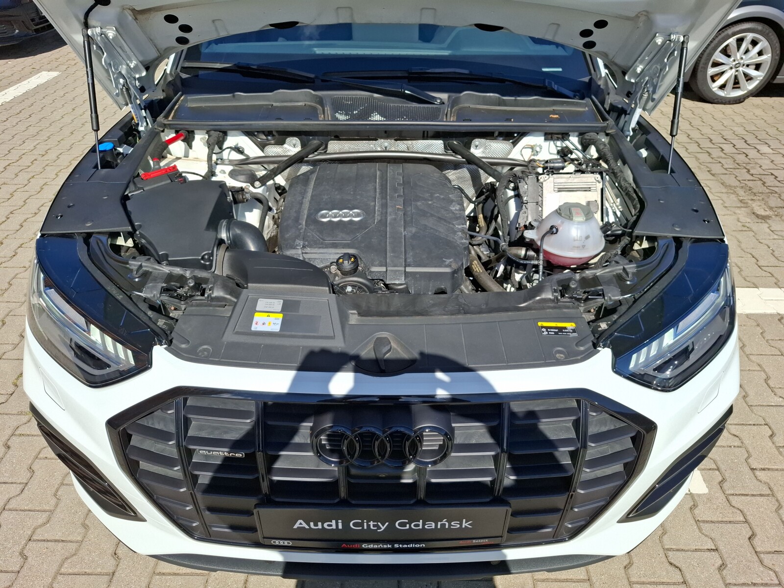 Audi Q5 Sportback - zdjęcie 17