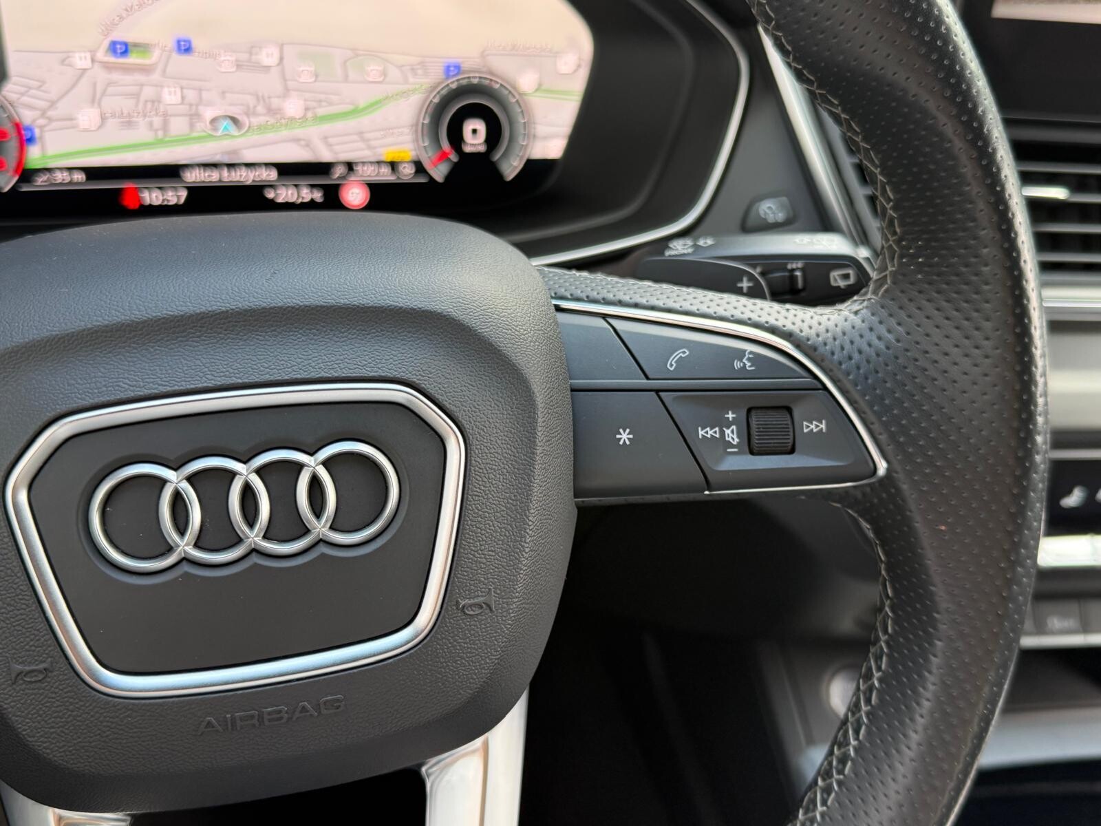 Audi Q5 - zdjęcie 28