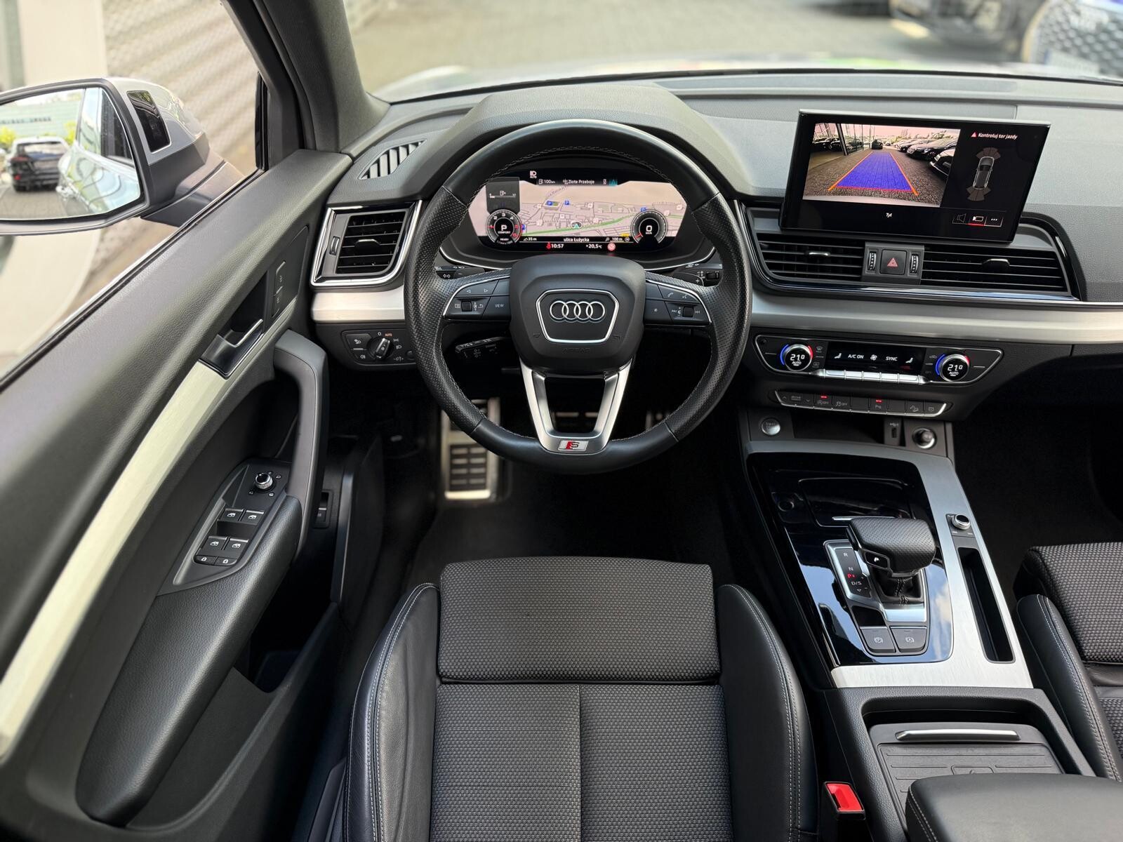 Audi Q5 - zdjęcie 25