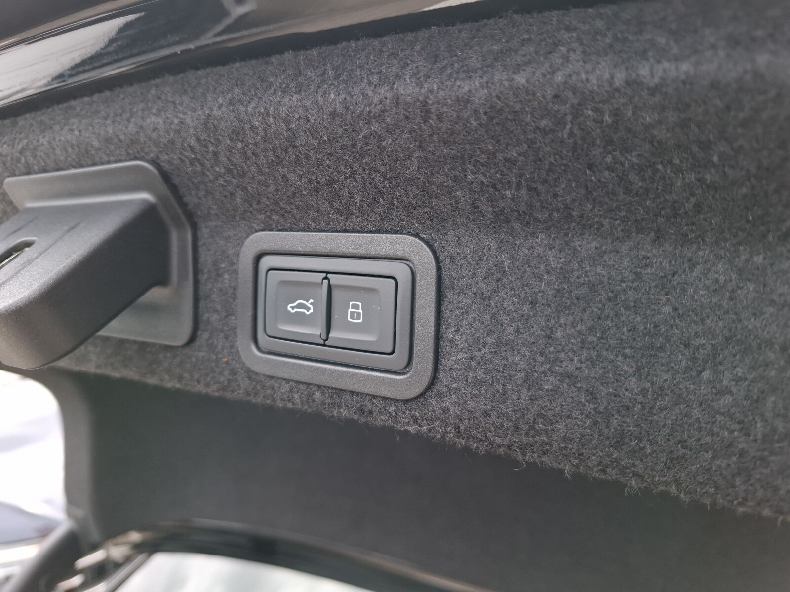 Audi A6 Limousine - zdjęcie 24