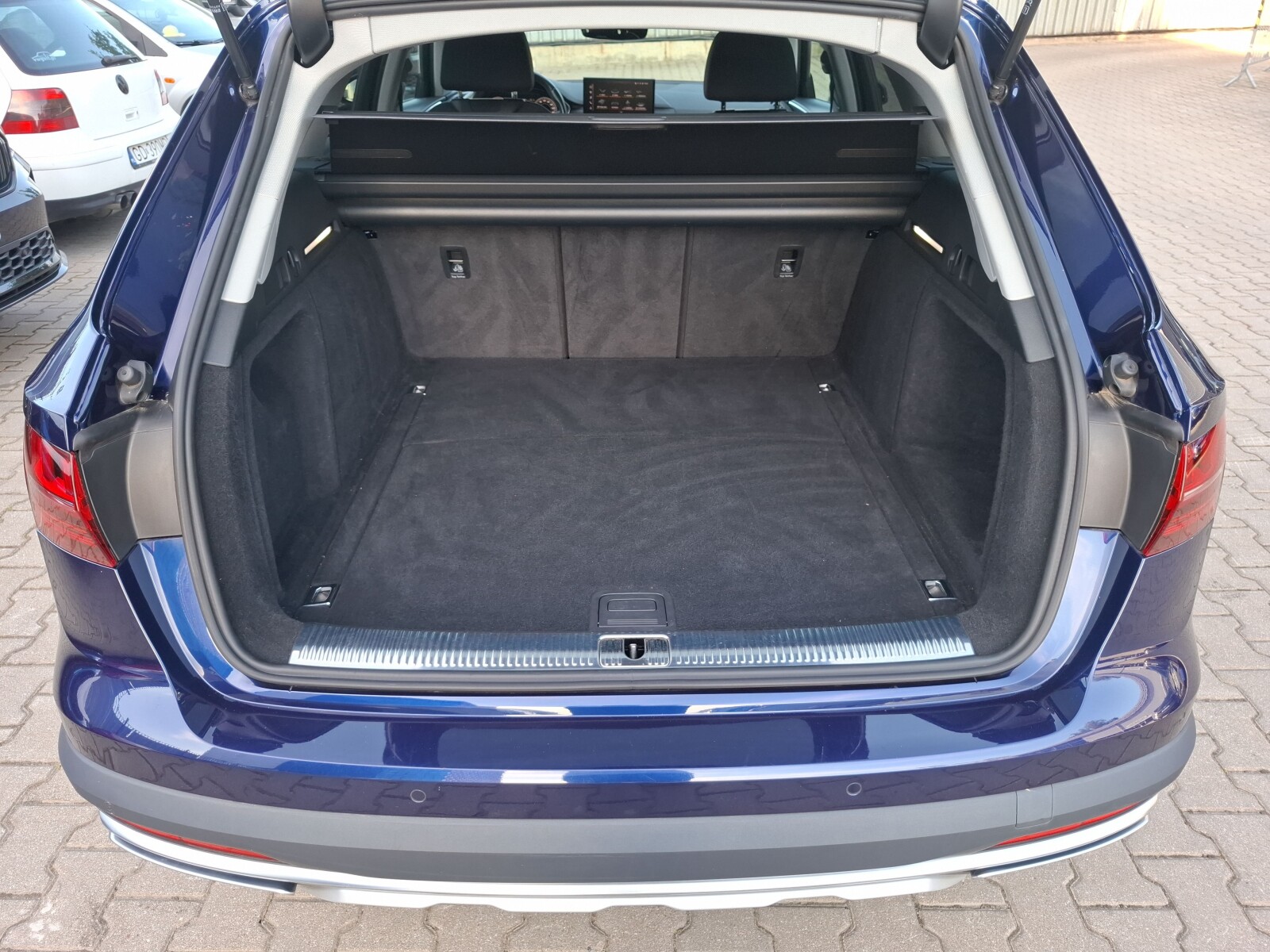 Audi A4 Allroad - zdjęcie 10