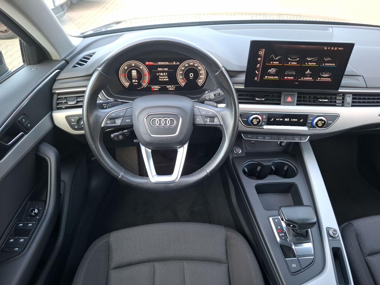 Audi A4 Allroad - zdjęcie 12