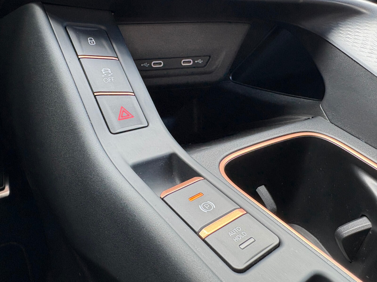 Cupra Terramar - zdjęcie 27