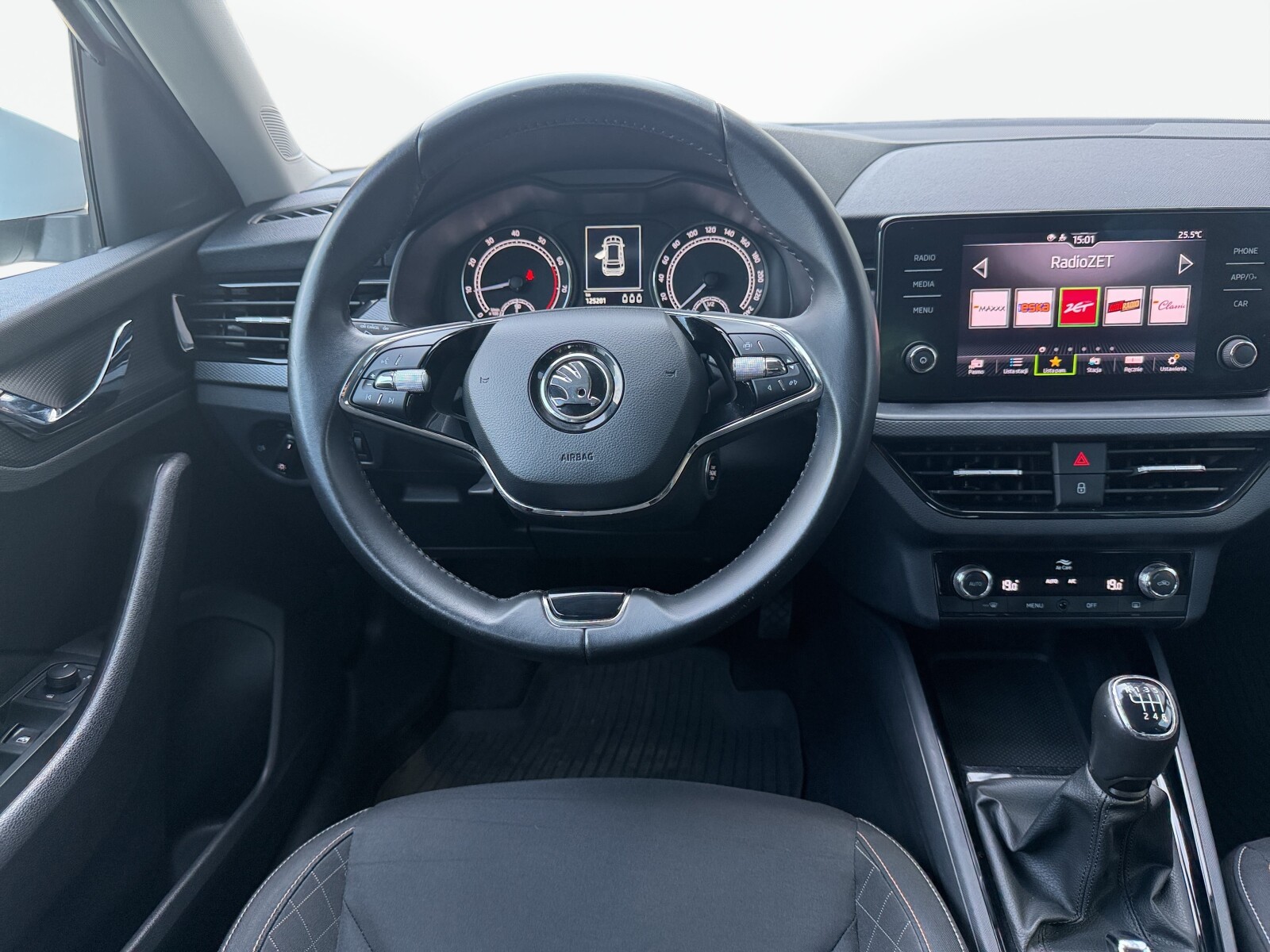 Škoda Kamiq - zdjęcie 18