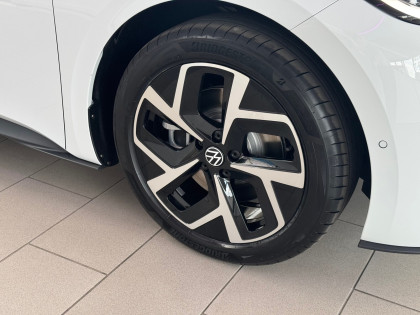 Neo Style! 79kWh 231KM! Pompa Ciepła! Kamery 360! Panorama! Od Ręki!