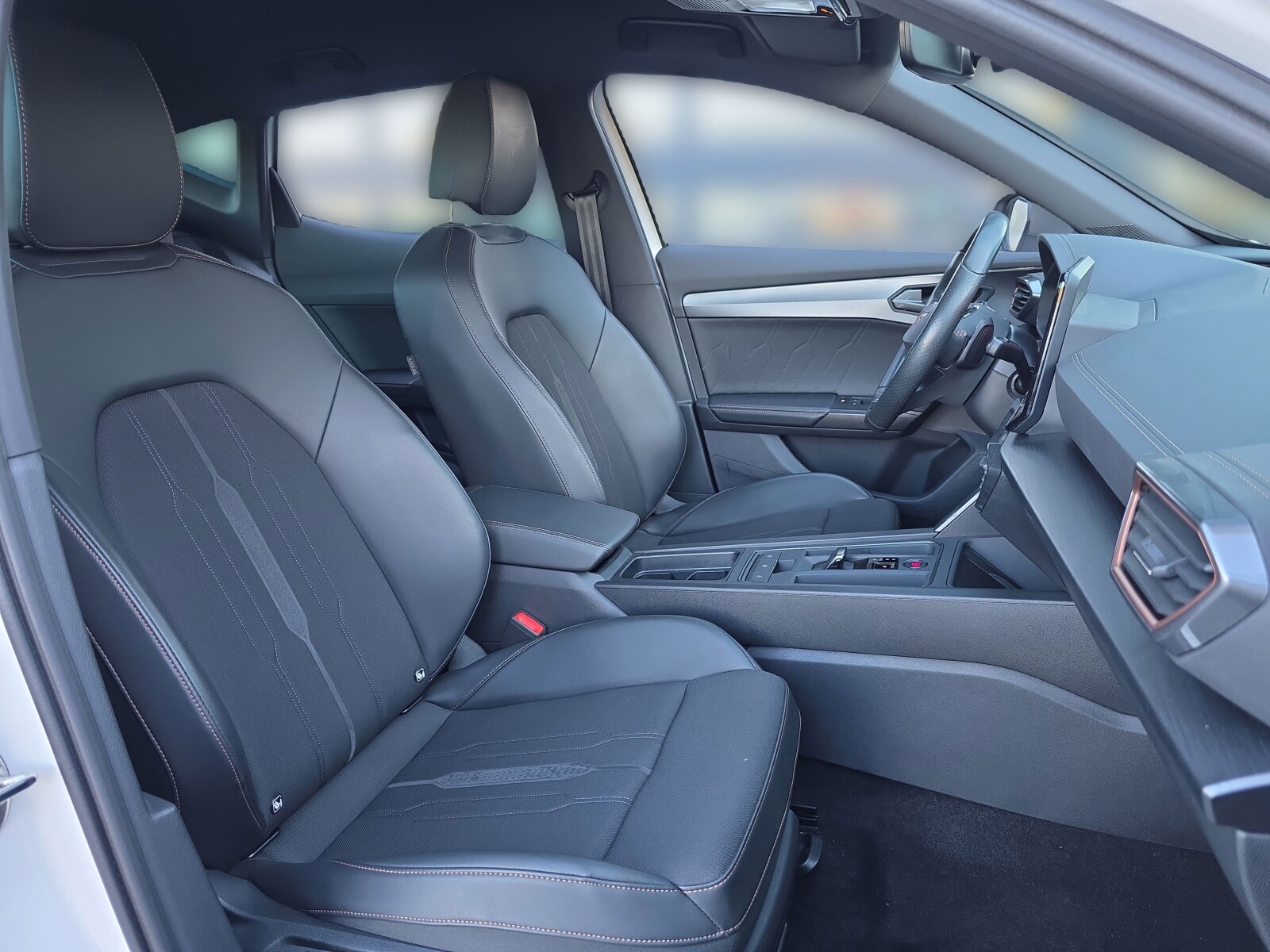 Cupra Formentor - zdjęcie 24