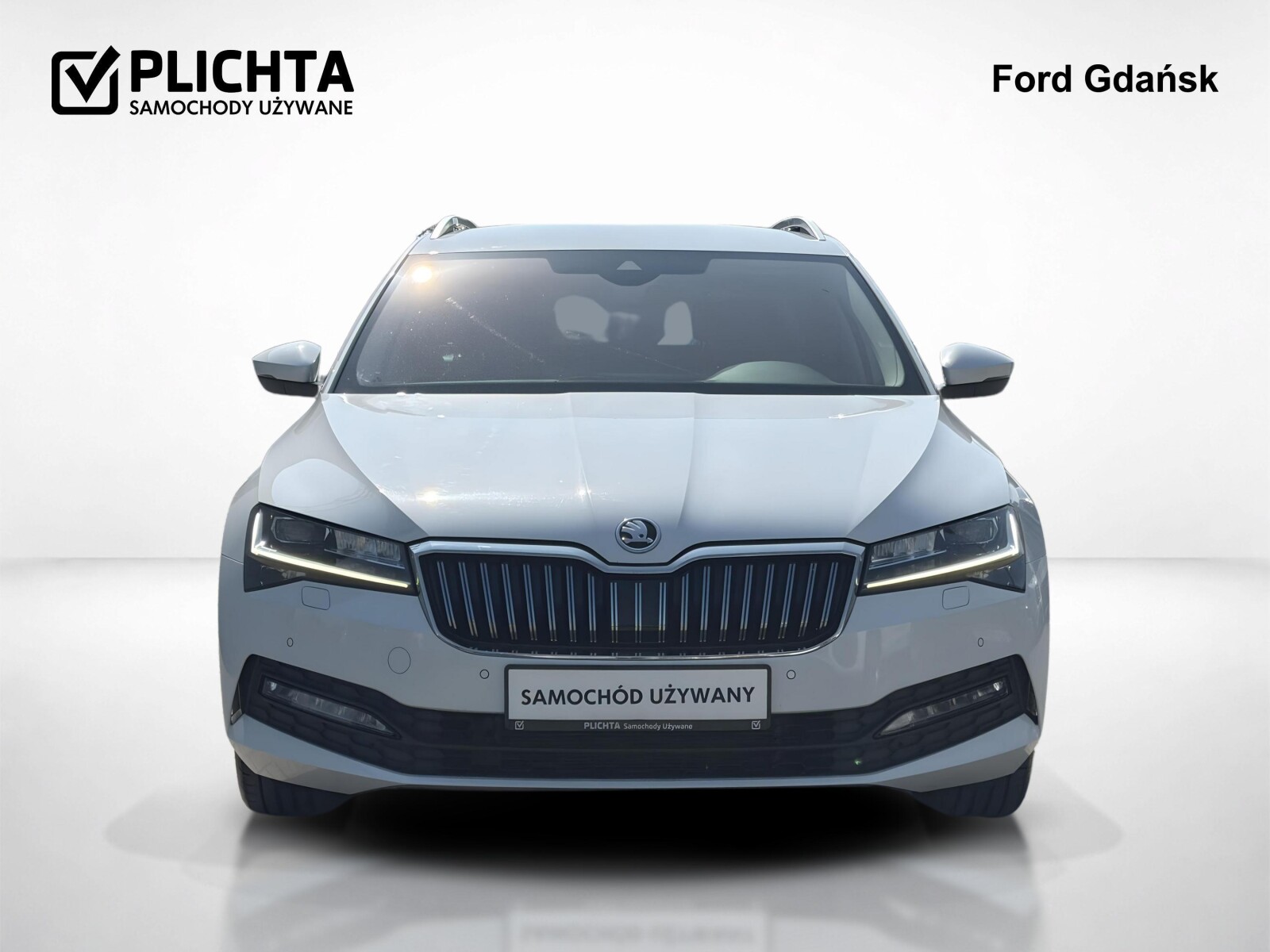 Škoda Superb Combi - zdjęcie 8