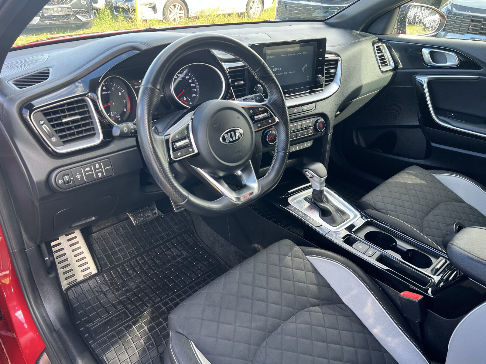 Kia Pro_cee'd - zdjęcie 10