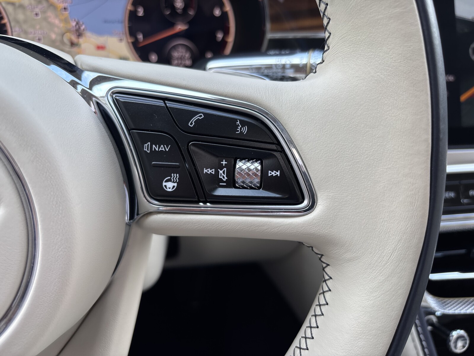 Bentley Continental Flying Spur - zdjęcie 15