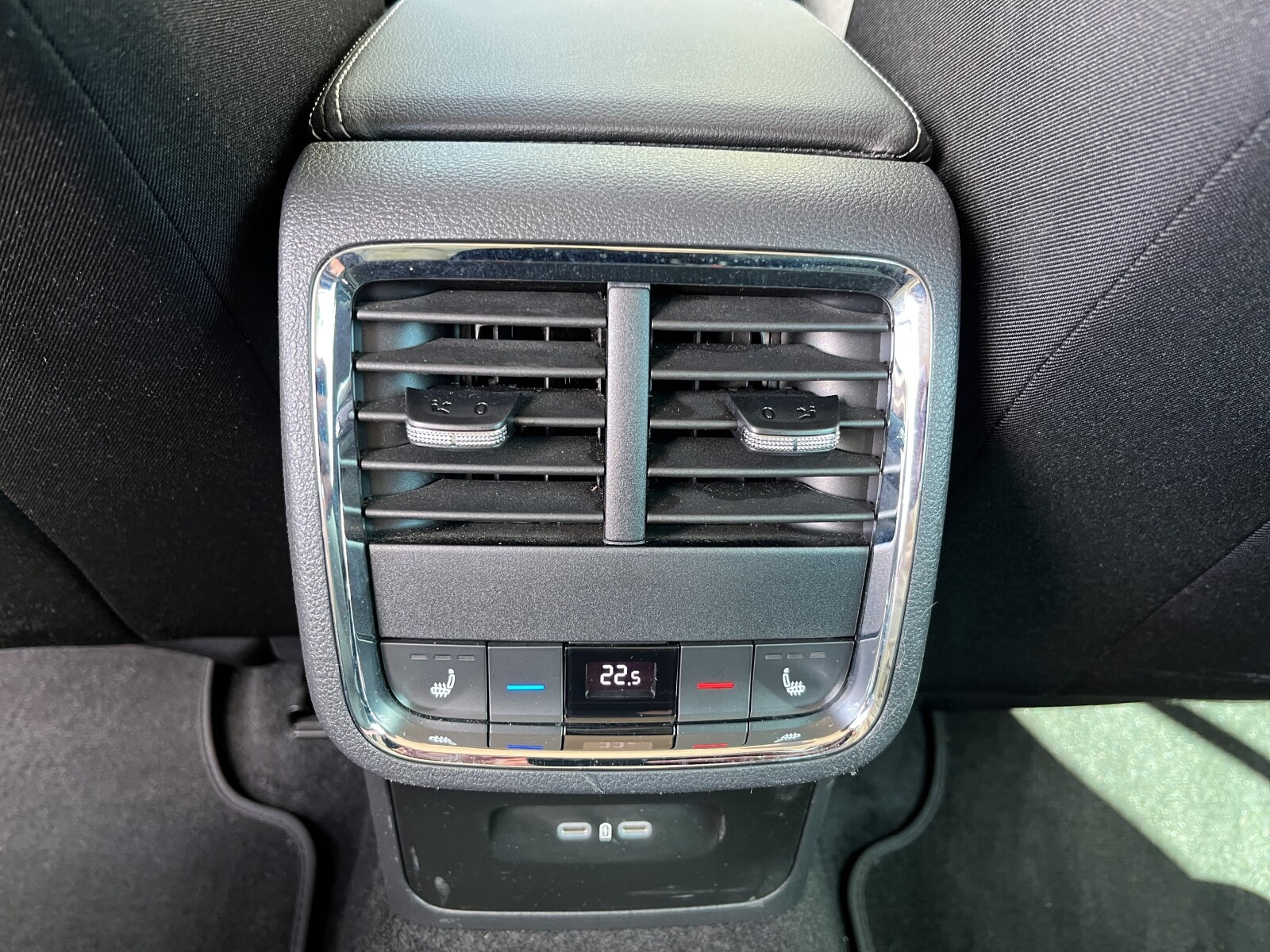 Škoda Octavia Combi - zdjęcie 15