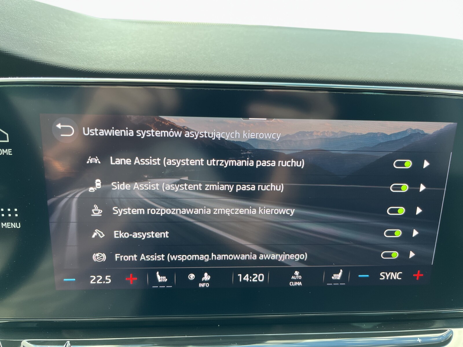 Škoda Octavia Combi - zdjęcie 36