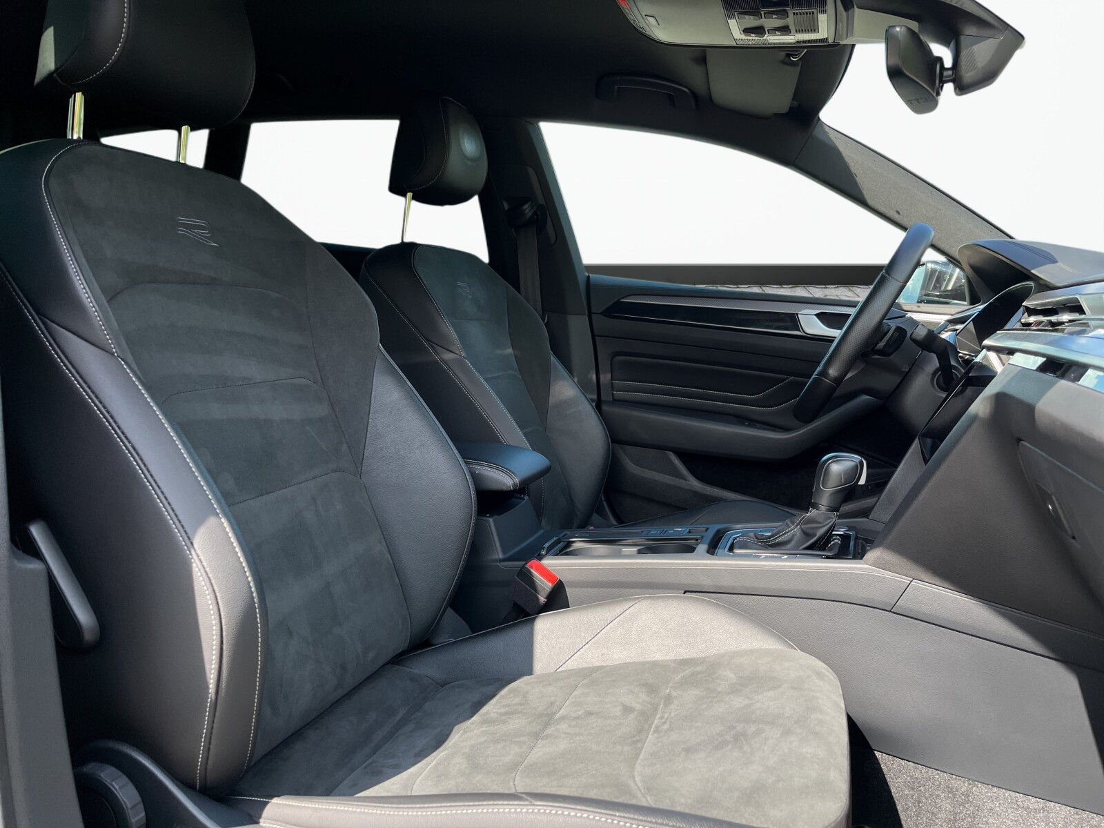 Volkswagen Arteon Shooting Brake - zdjęcie 23