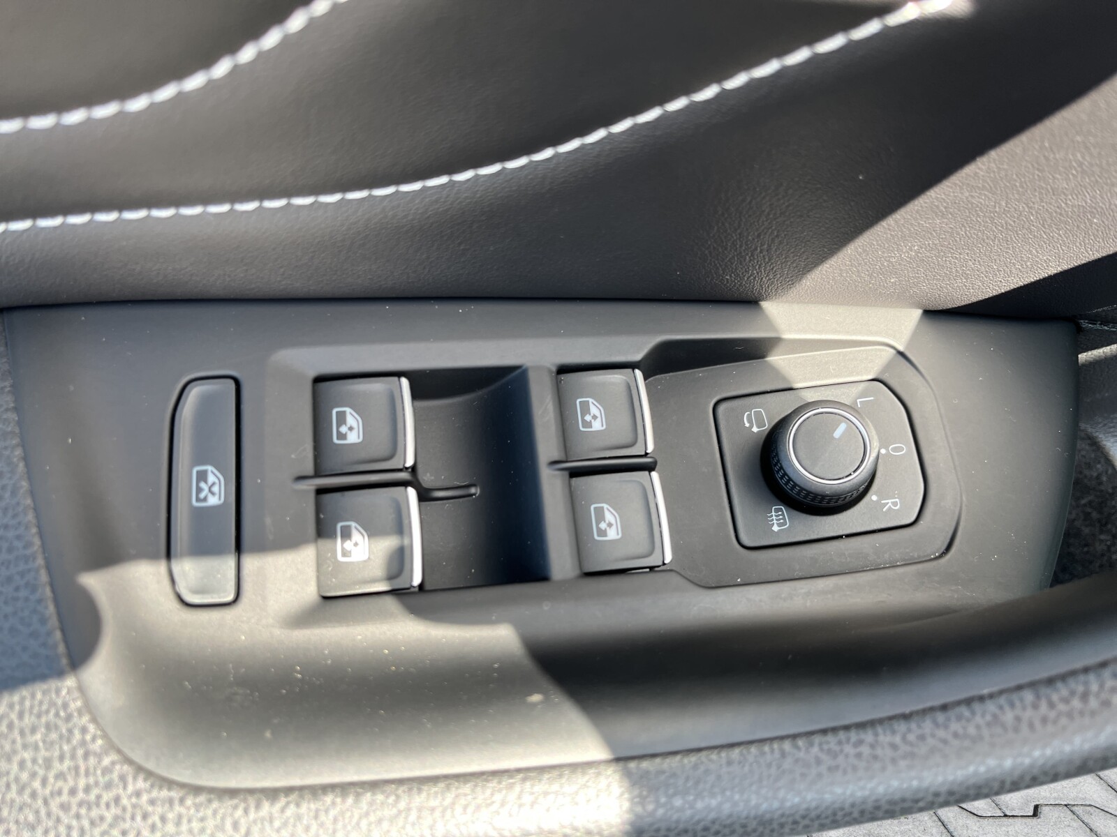 Volkswagen Arteon Shooting Brake - zdjęcie 10