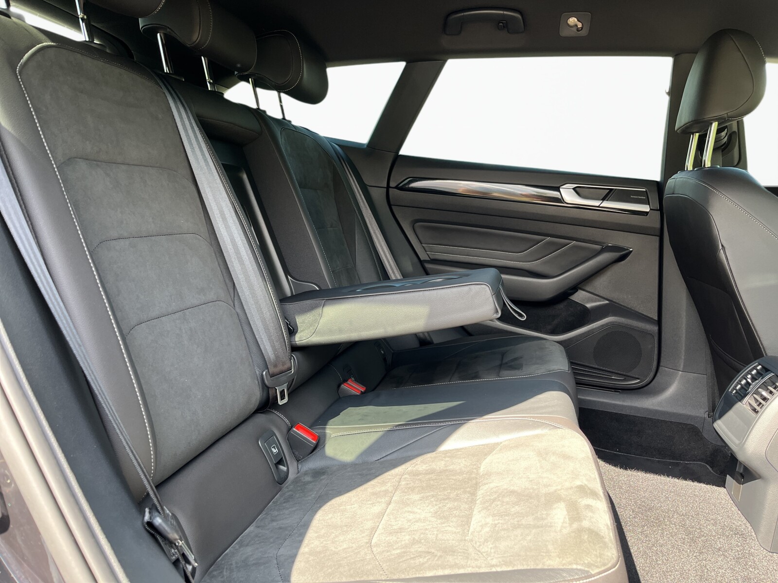 Volkswagen Arteon Shooting Brake - zdjęcie 20