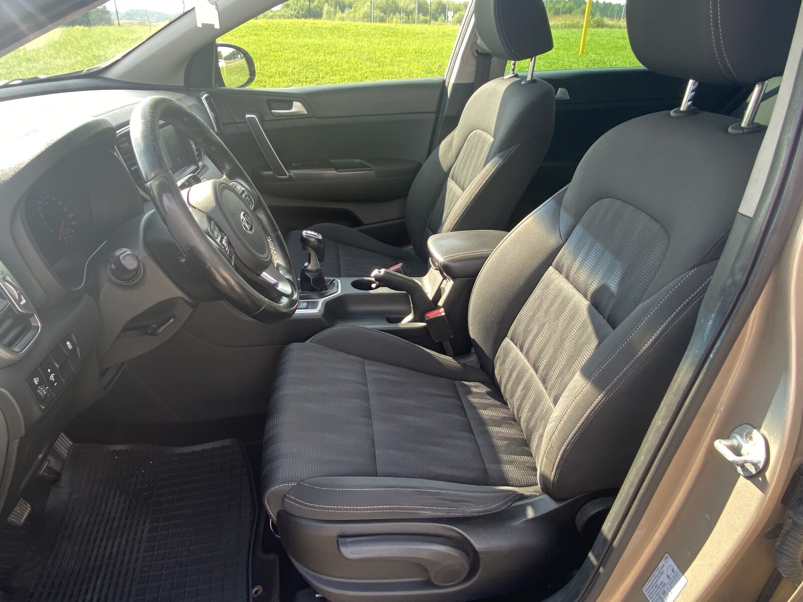 Kia Sportage - zdjęcie 10