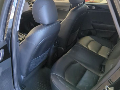 1.6 CRDI 48V 136 KM PLATINUM DCT FV Vat 23%