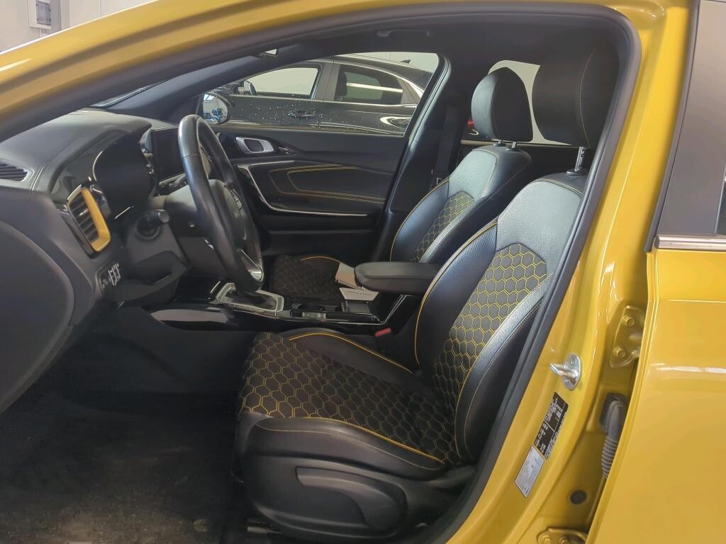 Kia XCeed - zdjęcie 3