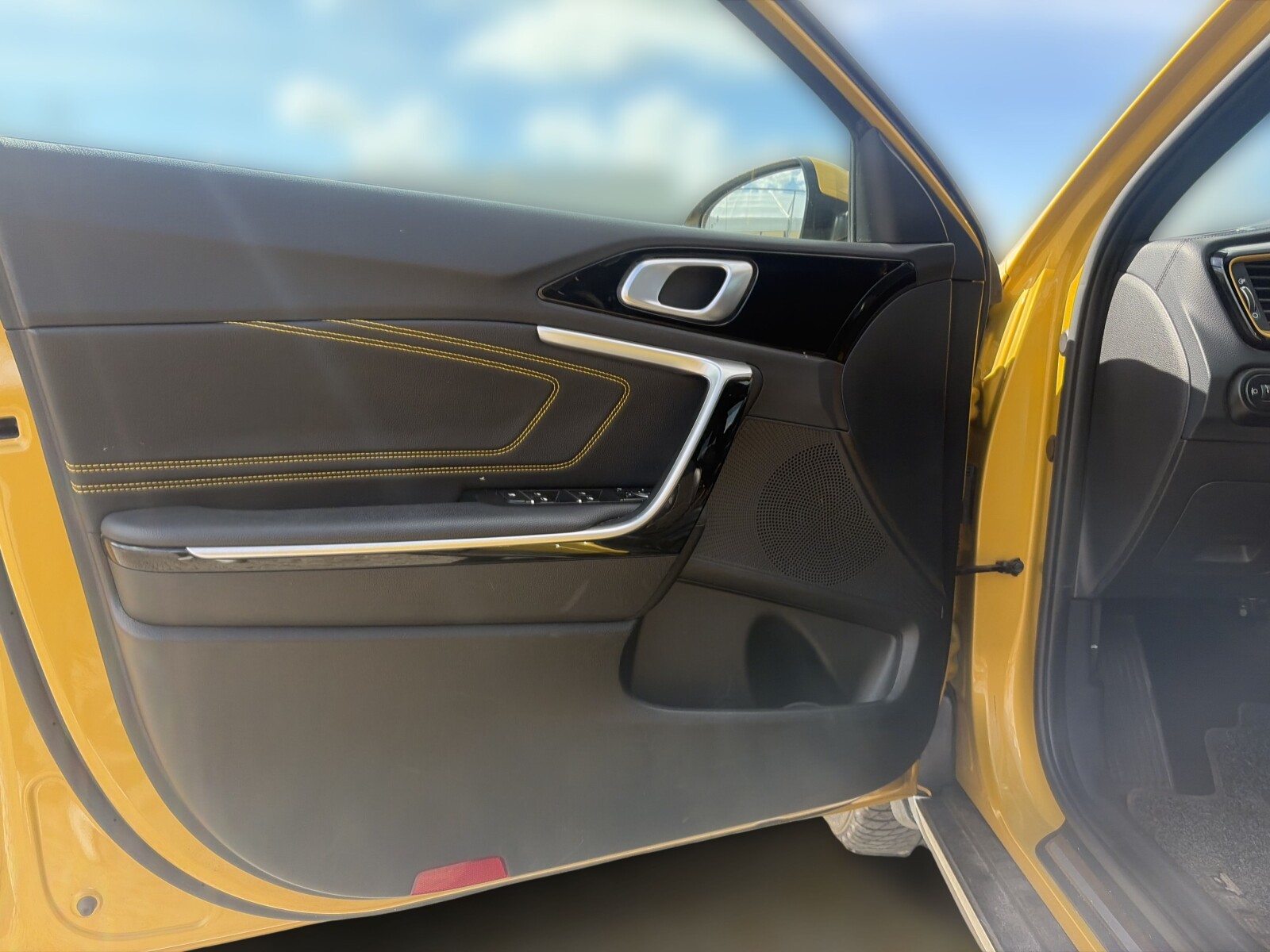 Kia XCeed - zdjęcie 10