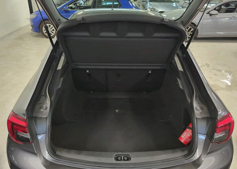 Opel Insignia - zdjęcie 7