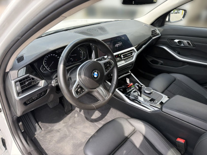 2.0 Benzyna 258 KM Touring XDrive Automat FV Vat 23%