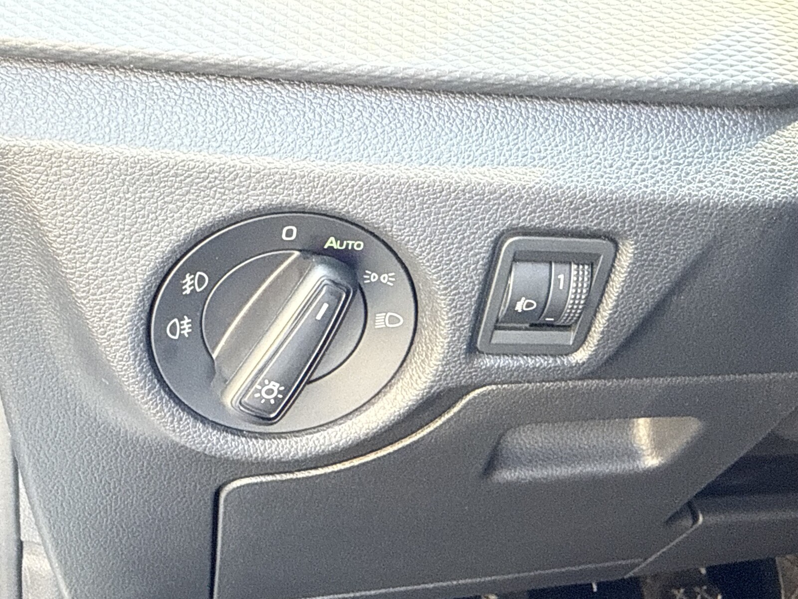 Škoda Scala - zdjęcie 18