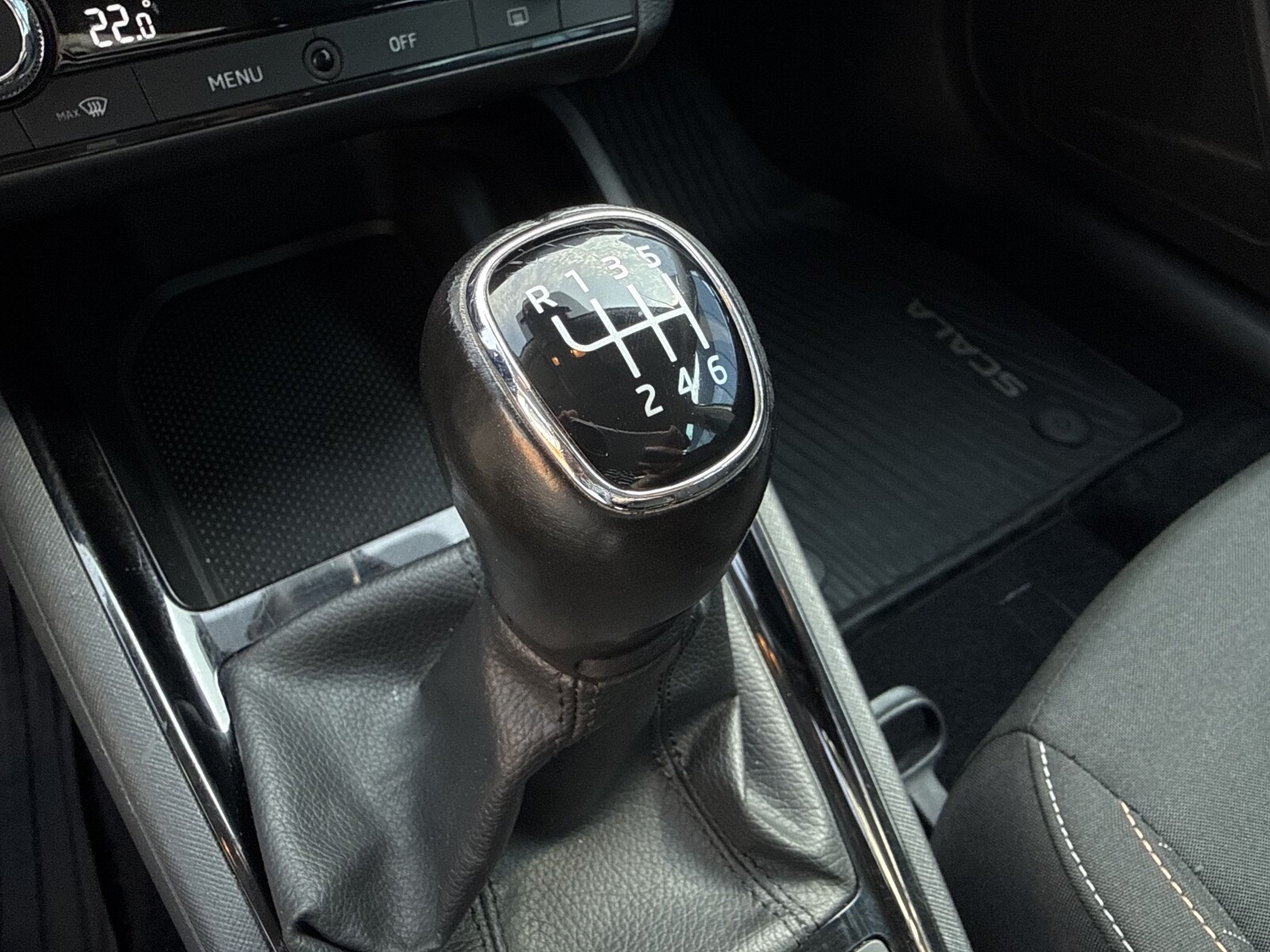 Škoda Scala - zdjęcie 15
