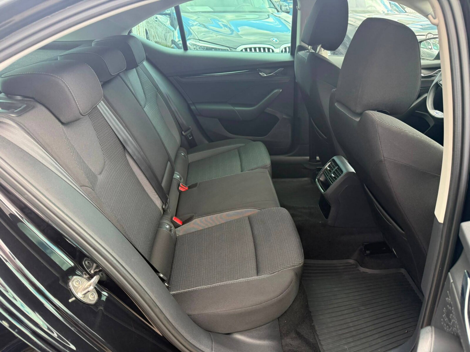 Škoda Octavia - zdjęcie 16