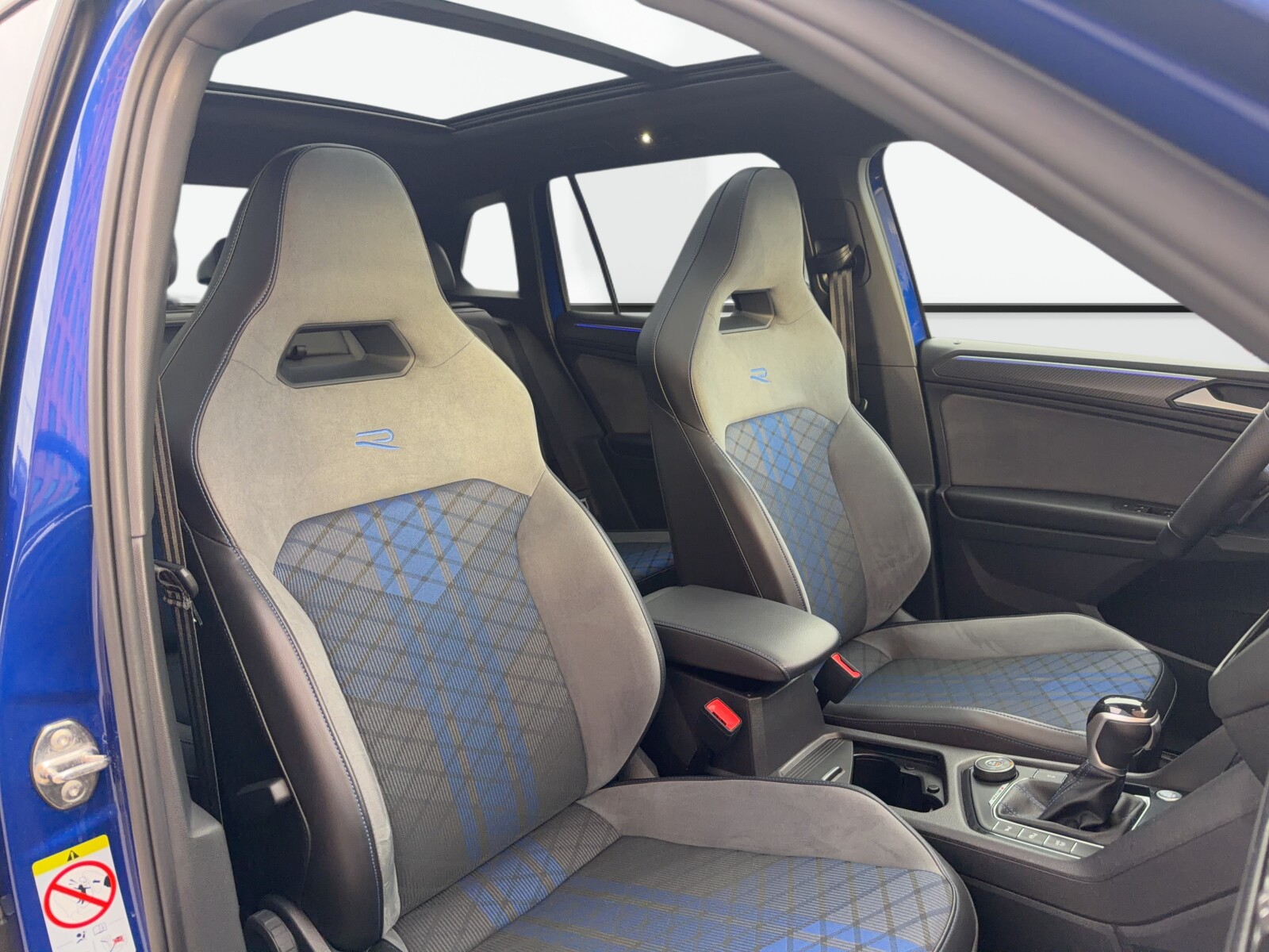 Volkswagen Tiguan - zdjęcie 40